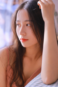 奇怪的她 电影
